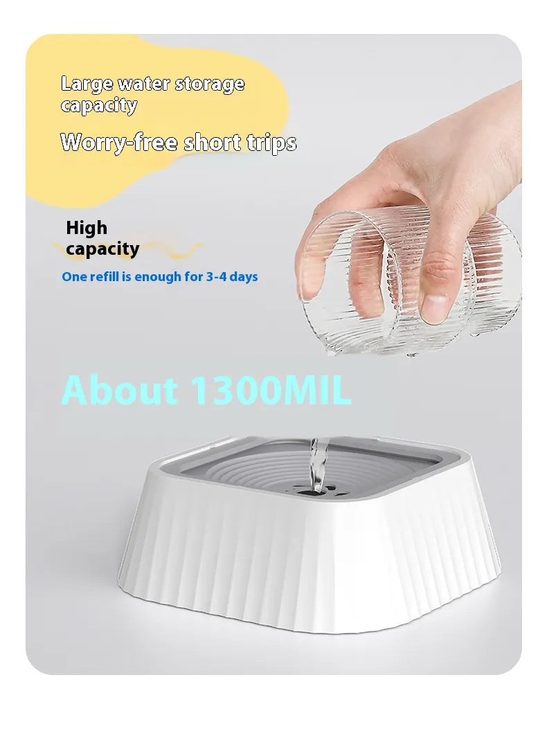 Floating Pet Water Bowl — No-Splash, Anti-Tip (1.3 L)